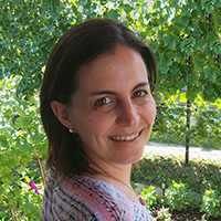 Anyatejút Tudásközpont előadó: Dr. Varga-Heier Krisztina